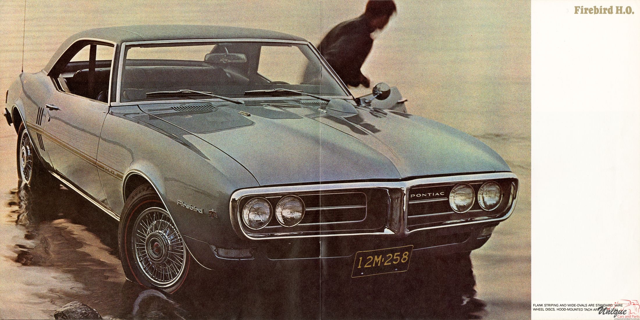 1968 Pontiac Greats Brochure Page 9